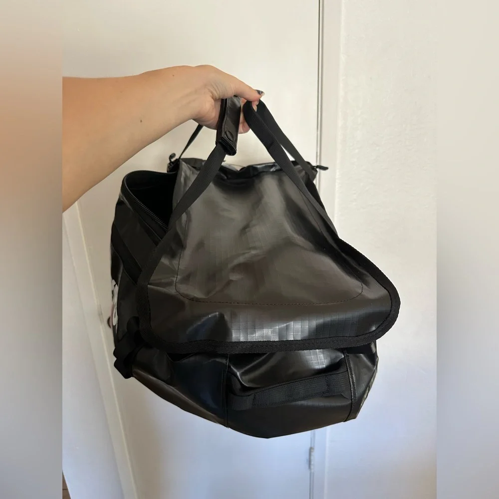Levi’s black duffel bag backpack